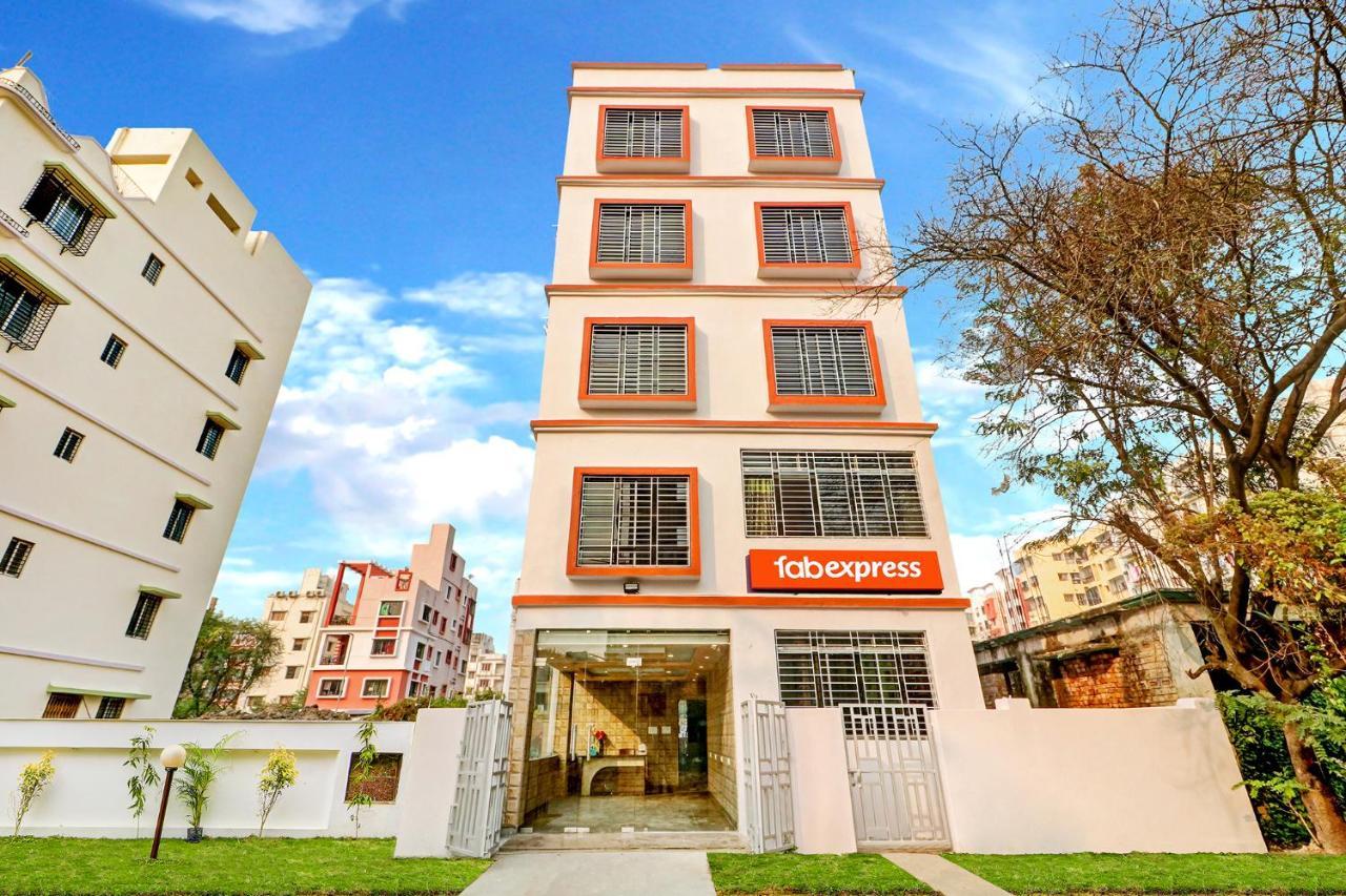 Fabexpress Step Inn - Nr Biswa Bangla Gate Колката Екстер'єр фото